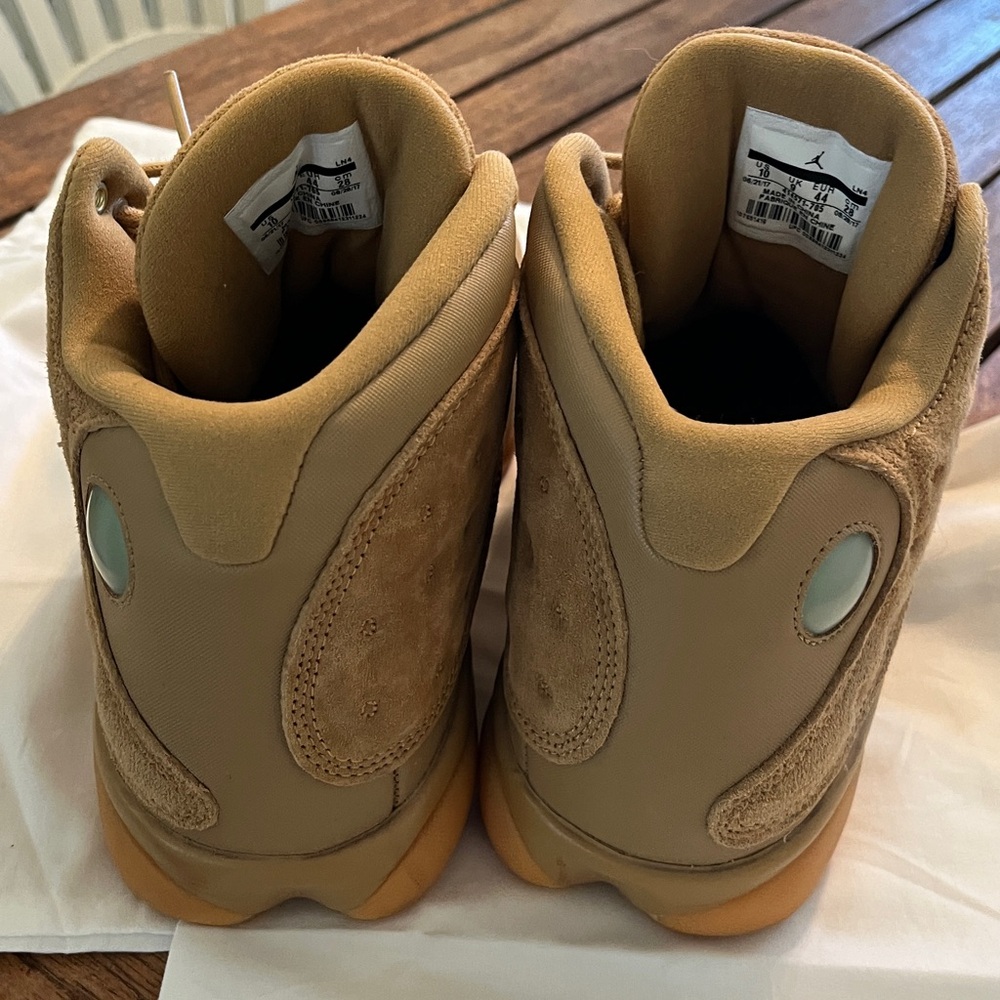 Size 10- iconic Nike Air Jordan 13 Retro Wheat 2017, 414571-705 Men’s authentic - Picture 4 of 11